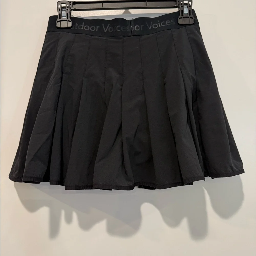 Outdoor Voices 4” Sport Skort Black Pleated Athletic Skirt